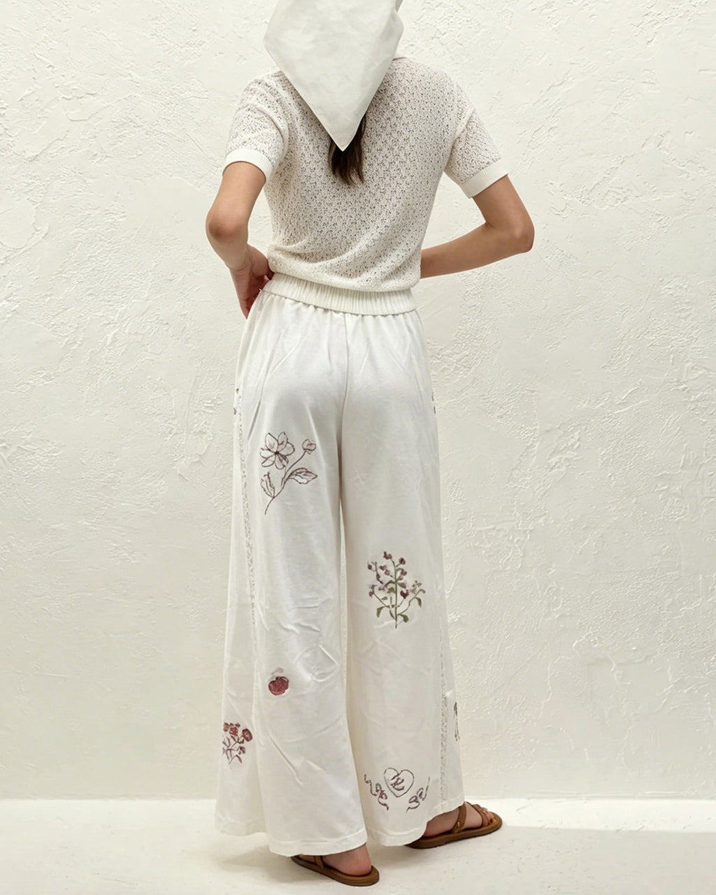 White Floral Embroidery Straight Pants