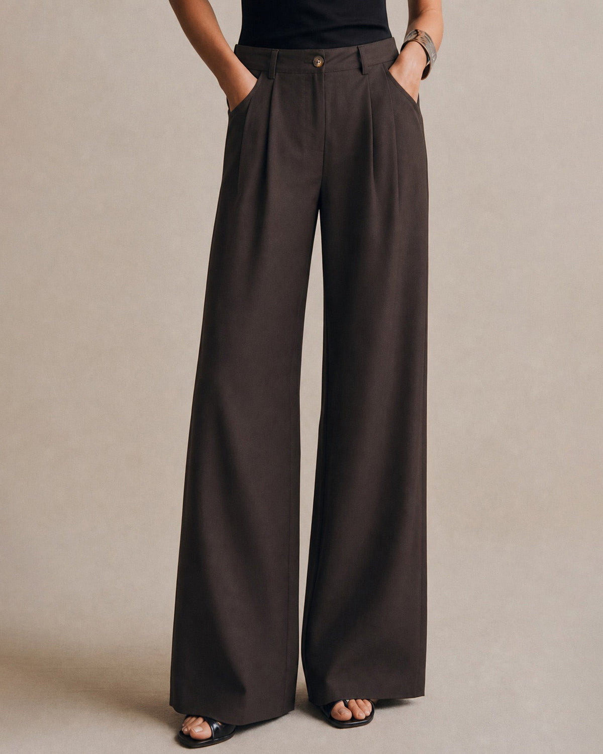 Coffee Pockets Button Straight Pants